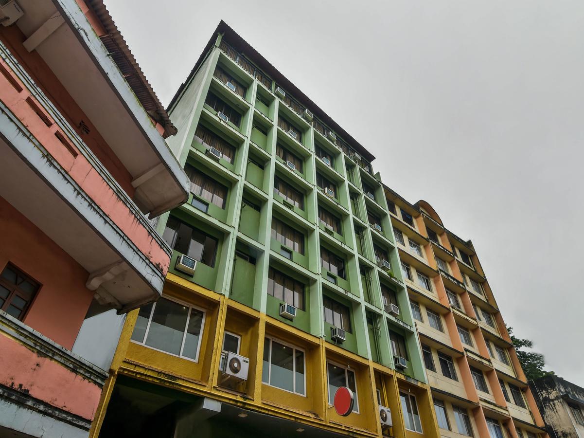 Hotel Manoshanti ปณชี ภายนอก รูปภาพ